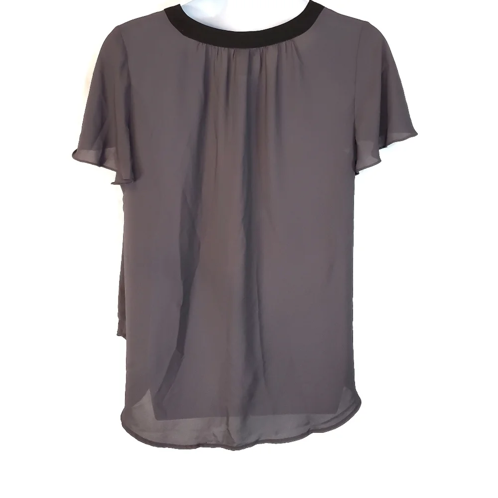 Torrid v- neck top - Picture 3 of 4